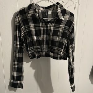 Long sleeve crop shirt